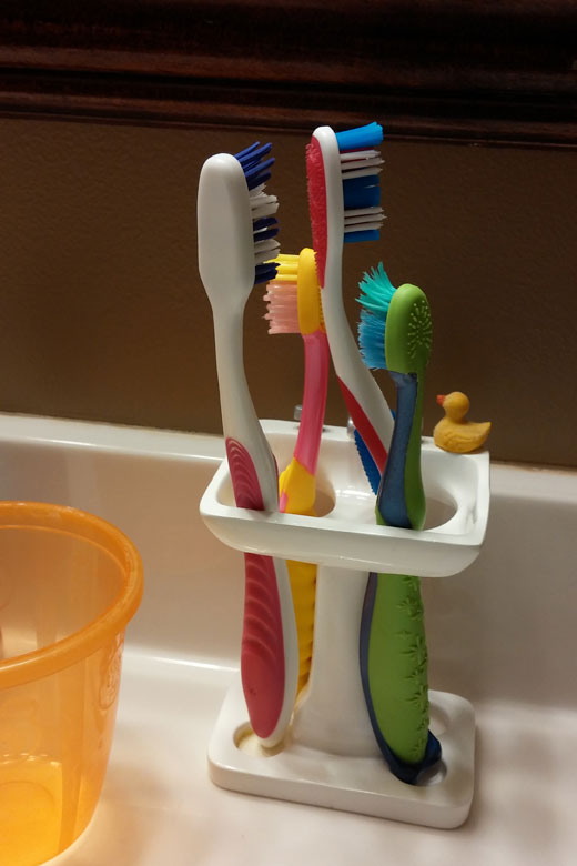 toothbrushSM